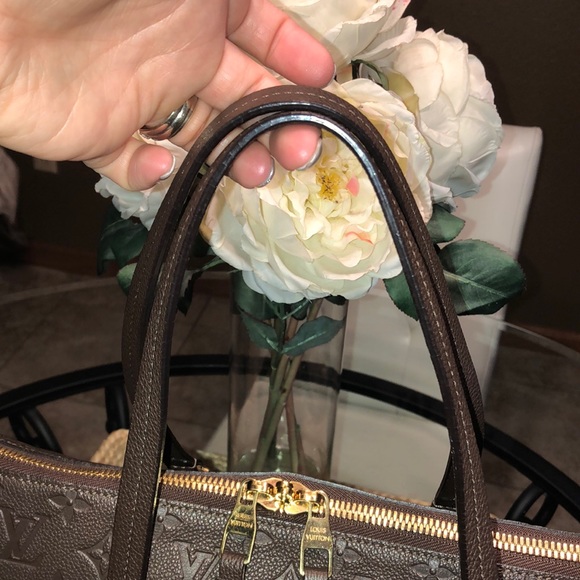 Louis Vuitton Lumineuse PM 🤎 - Picture 4 of 17